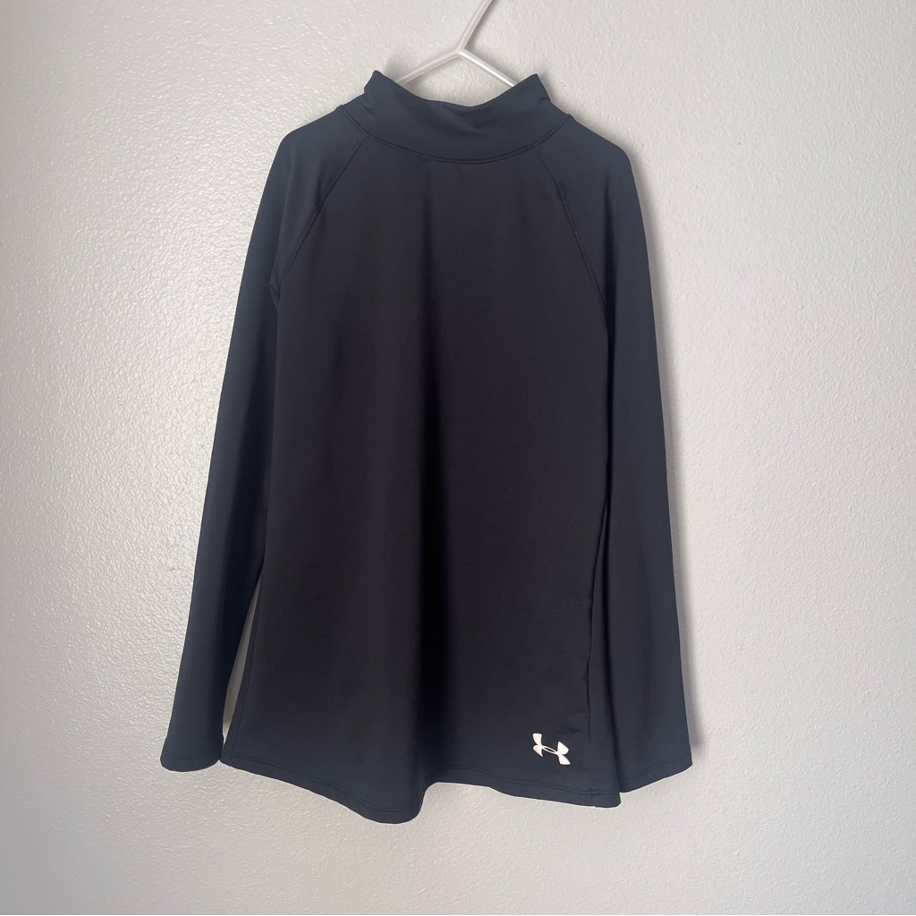 Under Armour Boys Youth Large Pullover Black Longsleeve Turtle Neck